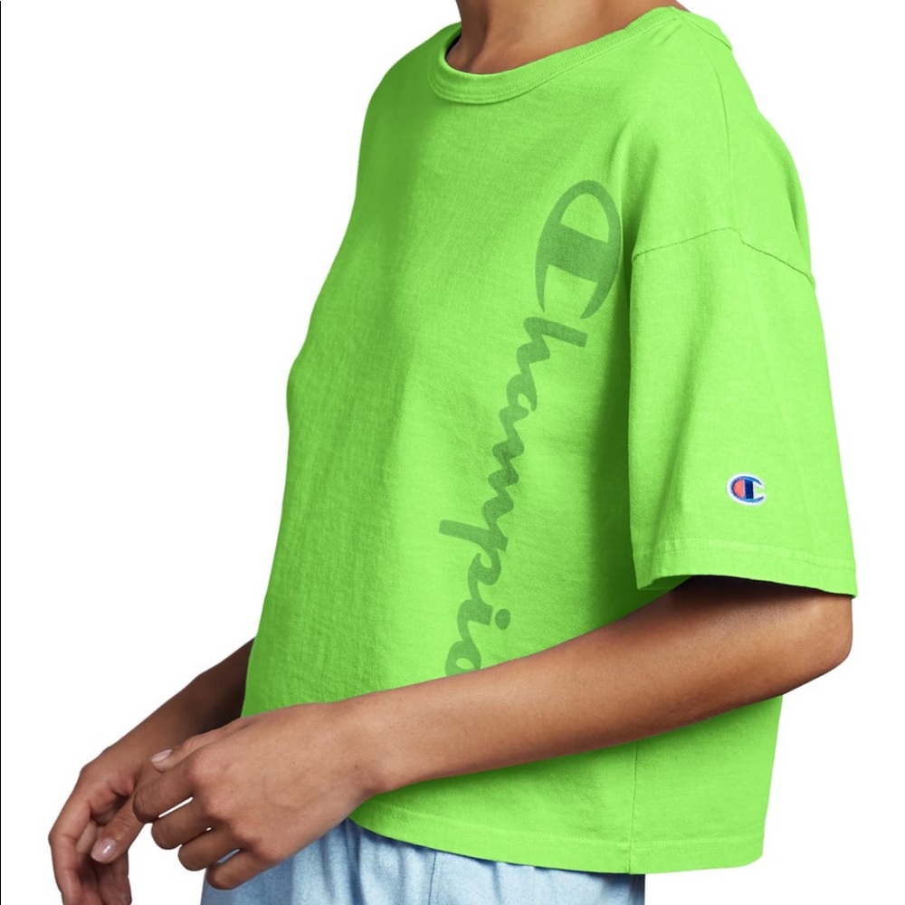 🆕 Champion Crop Tee 💚